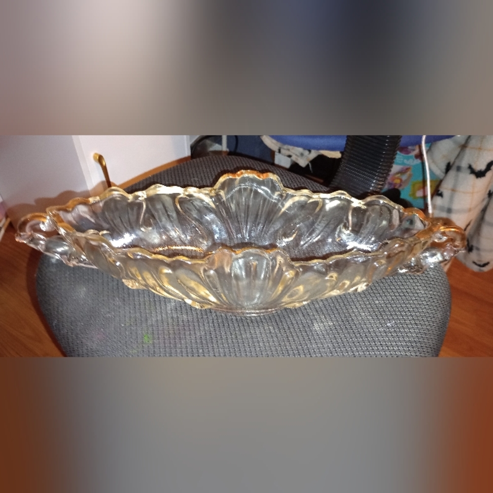 1950s Vintage Jeannette Glass Gondola Bowl